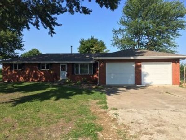 136 N St. Louis Street , Elwood, IL 60421