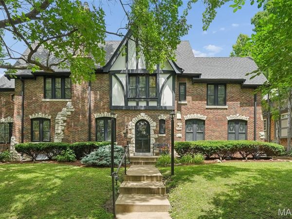 7407 York Drive, Clayton, MO 63105