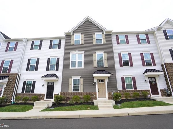 125 DRAGON DRIVE, LANSDALE, PA 19446