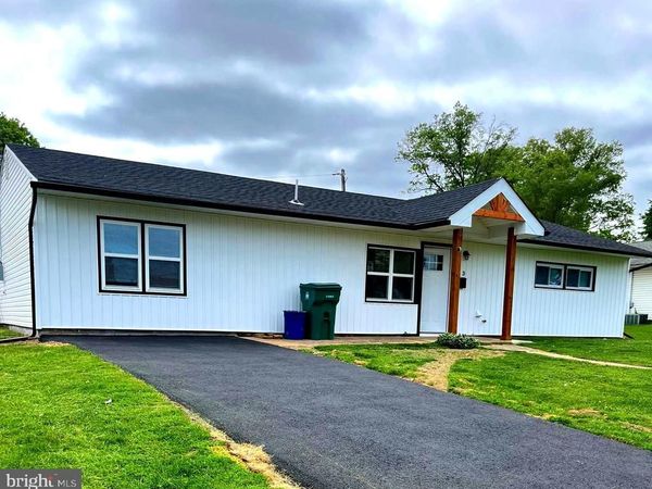 23 MIMOSA LANE, LEVITTOWN, PA 19054