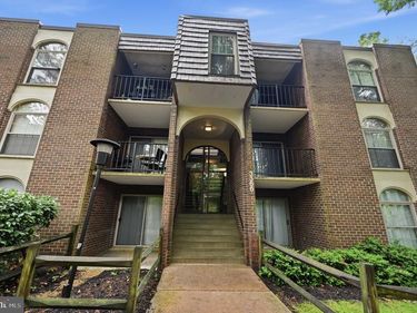 3366 WOODBURN ROAD , Unit 23, ANNANDALE, VA 22003