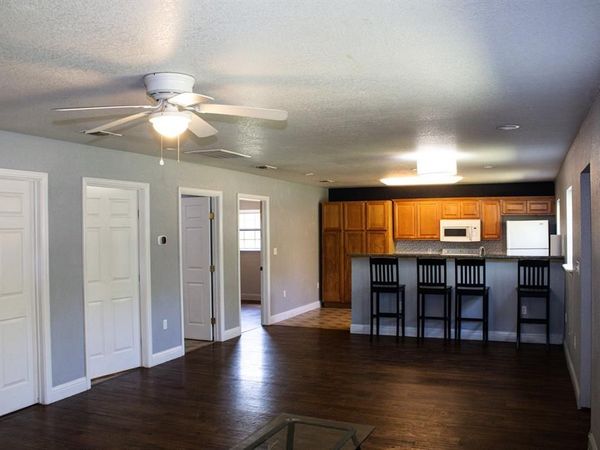 611 Gladness, Rhome, TX 76078