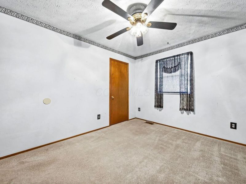 5332 Trabue Road , Columbus, OH 43228 Photo 21
