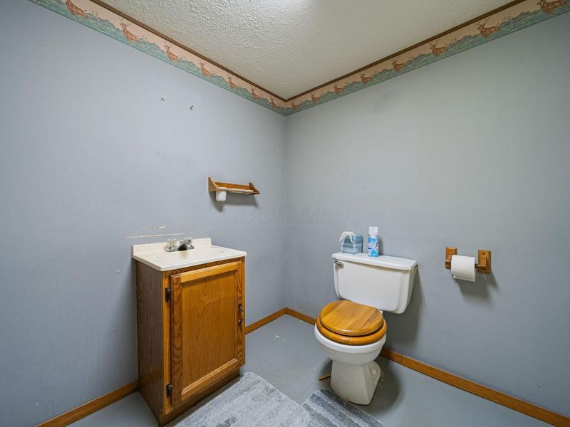 5332 Trabue Road , Columbus, OH 43228 Photo 44