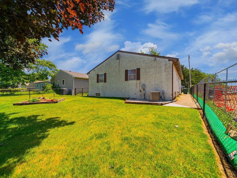 5332 Trabue Road , Columbus, OH 43228 Photo 51