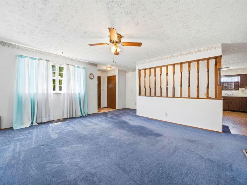 5332 Trabue Road , Columbus, OH 43228 Photo 9