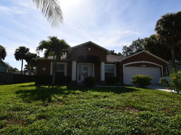 2547 SW Kenilworth Street SW, Port St. Lucie, FL 34953