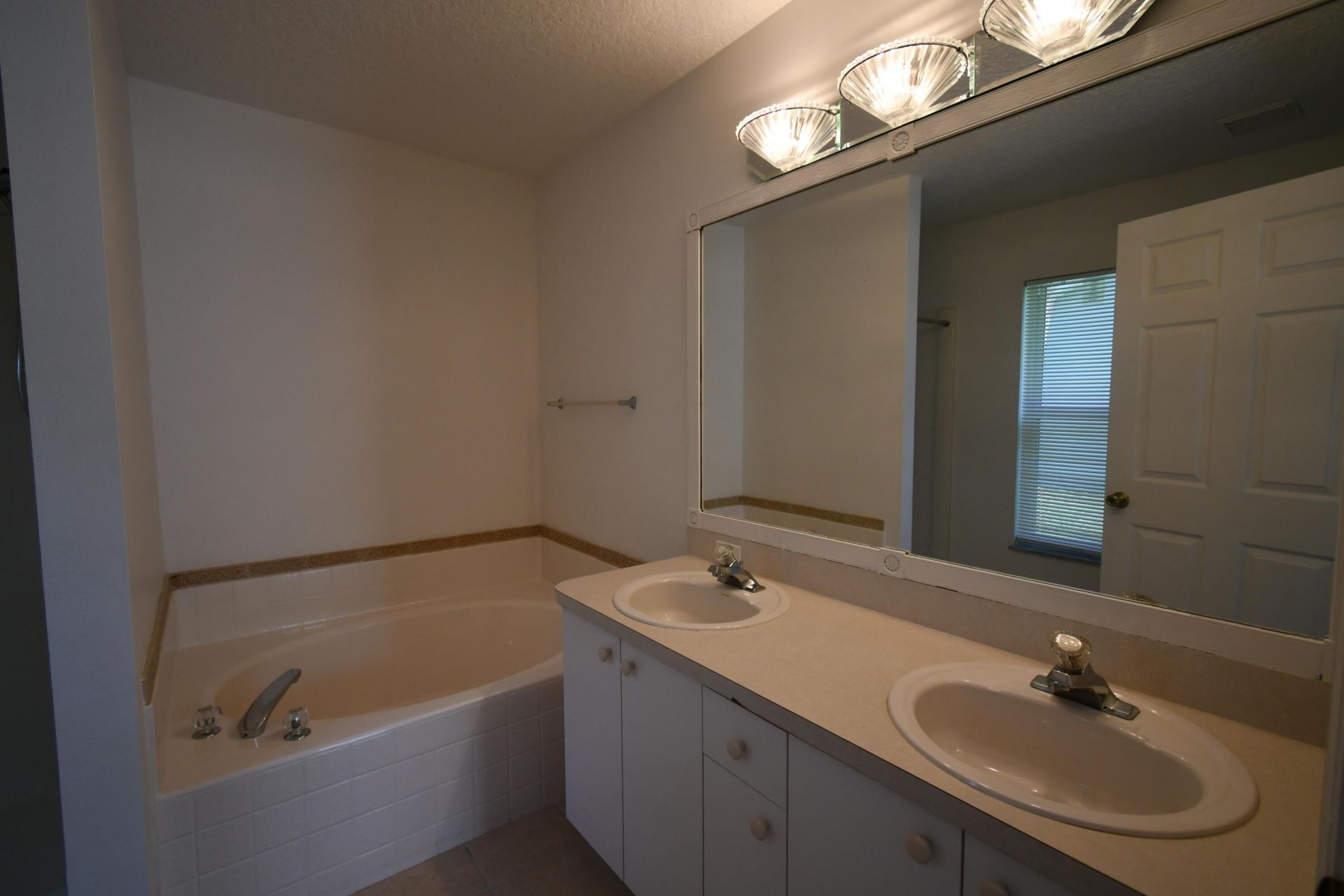 2547 SW Kenilworth Street Sw, Port Saint Lucie, FL 34953 Photo