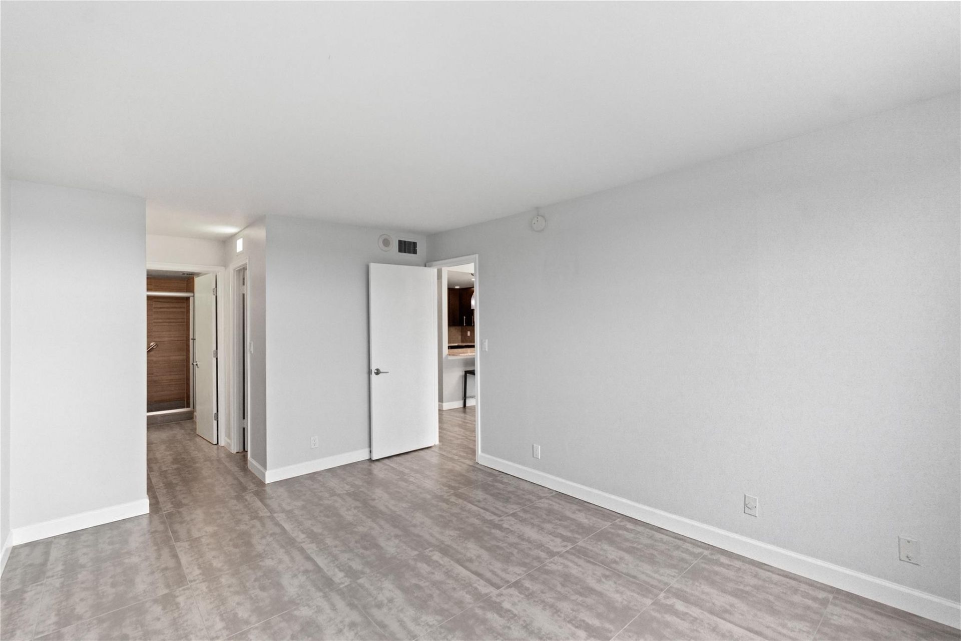 1800 N Andrews Avenue, Unit 7j, Fort Lauderdale, FL 33311 Photo