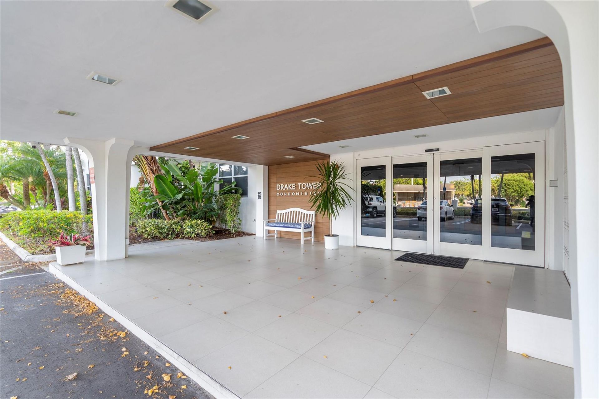 1800 N Andrews Avenue, Unit 7j, Fort Lauderdale, FL 33311 Photo