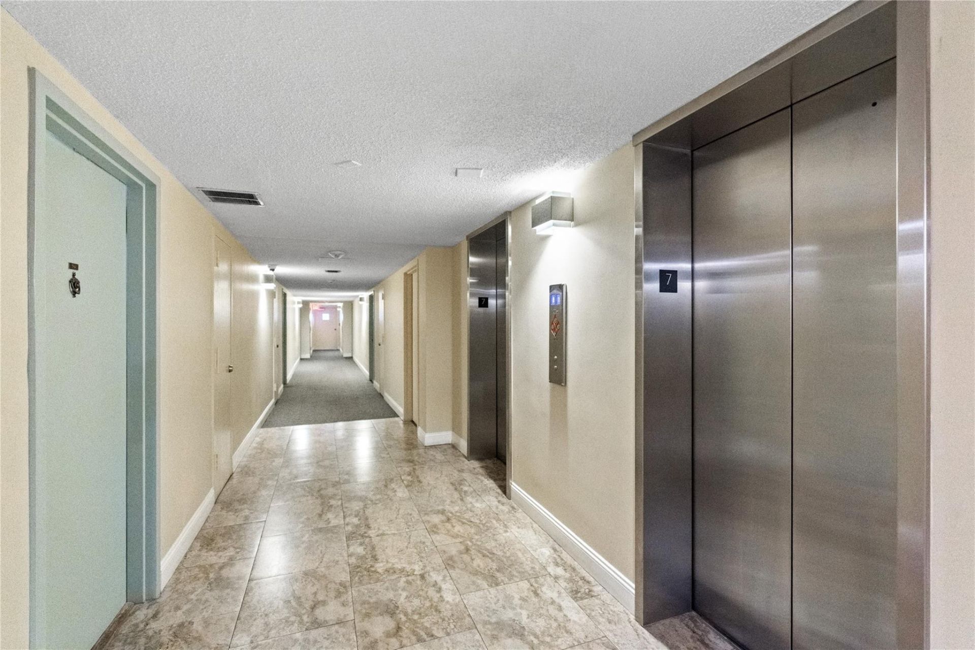 1800 N Andrews Avenue, Unit 7j, Fort Lauderdale, FL 33311 Photo