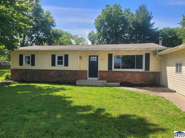 2915 E Phylbeck Avenue, Terre Haute, IN 47805