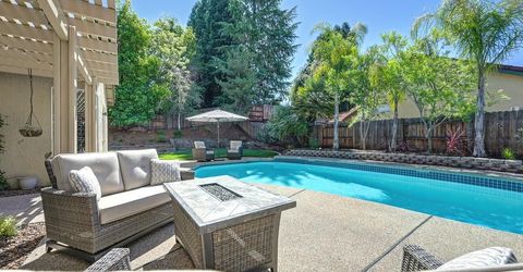 303 Provence Ln, Folsom, CA 95630 Photo