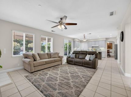 5500 Tierra Gardens Ln, Carmichael, CA 95608 Photo