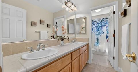 5500 Tierra Gardens Ln, Carmichael, CA 95608 Photo