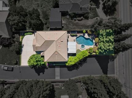 5500 Tierra Gardens Ln, Carmichael, CA 95608 Photo