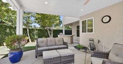 5500 Tierra Gardens Ln, Carmichael, CA 95608 Photo