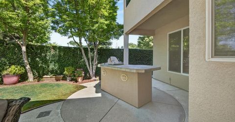 5500 Tierra Gardens Ln, Carmichael, CA 95608 Photo