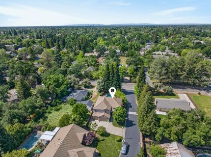 5500 Tierra Gardens Ln, Carmichael, CA 95608 Photo