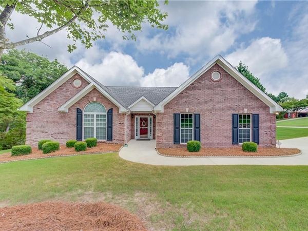 710 Mallard Drive , Winder, GA 30680