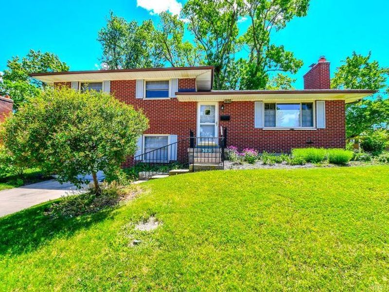 3836 Benfield Drive, Kettering, OH 45429 Photo 2
