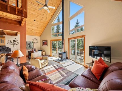 6104 Serene Road, Soda Springs, CA 95728 Photo