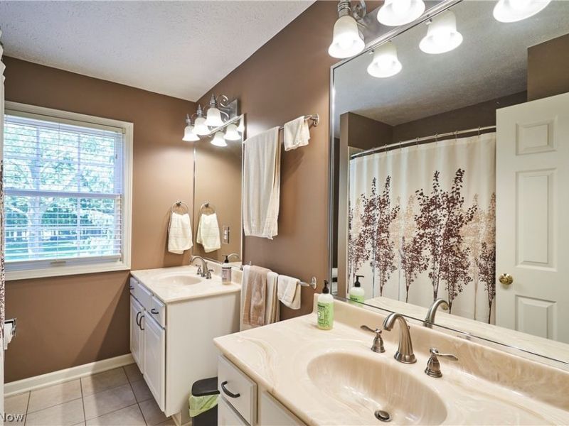 4212 Big Spruce Drive , Akron, OH 44333 Photo 16