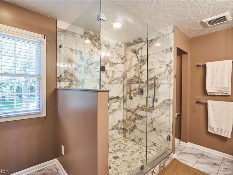 4212 Big Spruce Drive , Akron, OH 44333 Photo 19