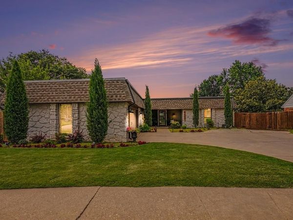 2304 SW 122nd Street, Oklahoma City, OK 73170