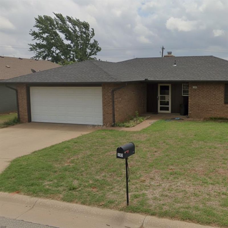 185 Circle Drive, Weatherford, OK 73096 Main Photo