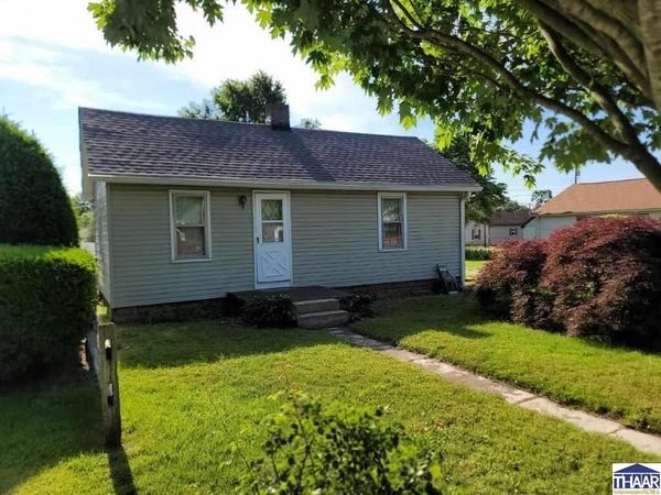 2305 Hendricks Street, Terre Haute, IN 47804
