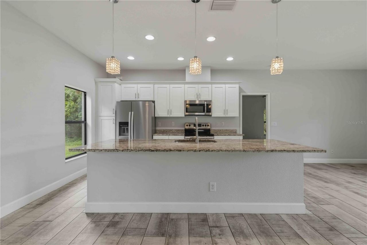 18391 Fremont Avenue, Port Charlotte, FL 33954 Photo