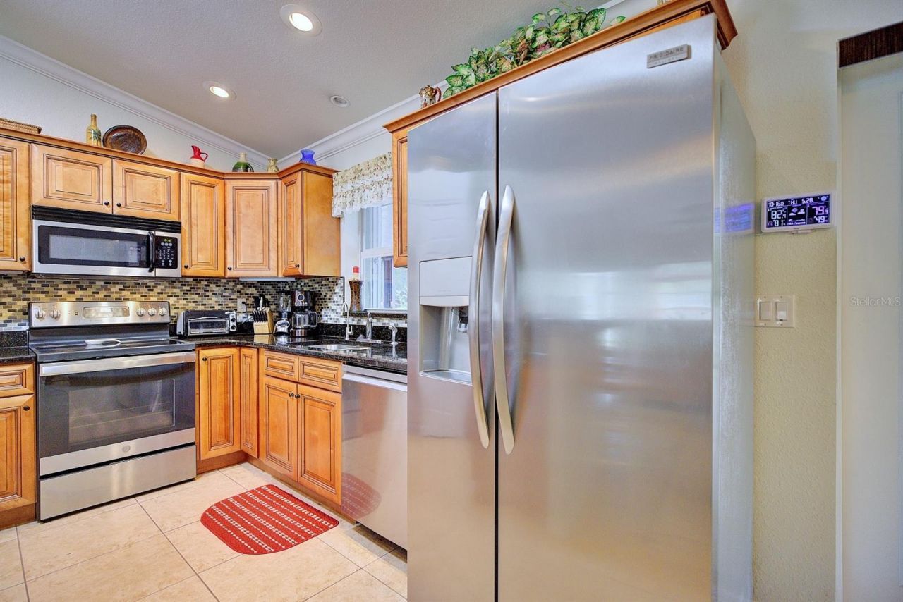 4055 Santa Barbara Drive , Sebring, FL 33875 Photo