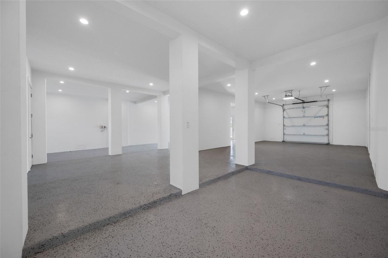 11460 7th Street E, Treasure Island, FL 33706 Photo