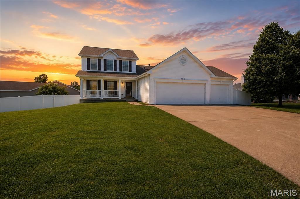 165 Whitetail Crossing Drive, Troy, MO 63379 Main Photo