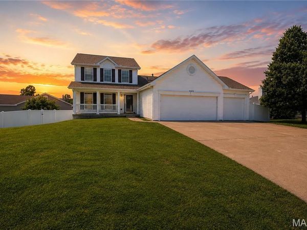 165 Whitetail Crossing Drive, Troy, MO 63379