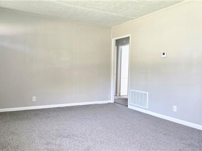 138 William Street, Dayton, OH 45449 Photo 2