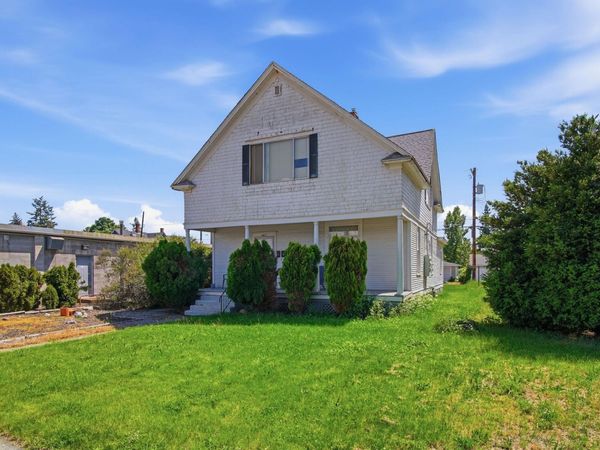 1017 W Fairview Ave, Spokane, WA 99205