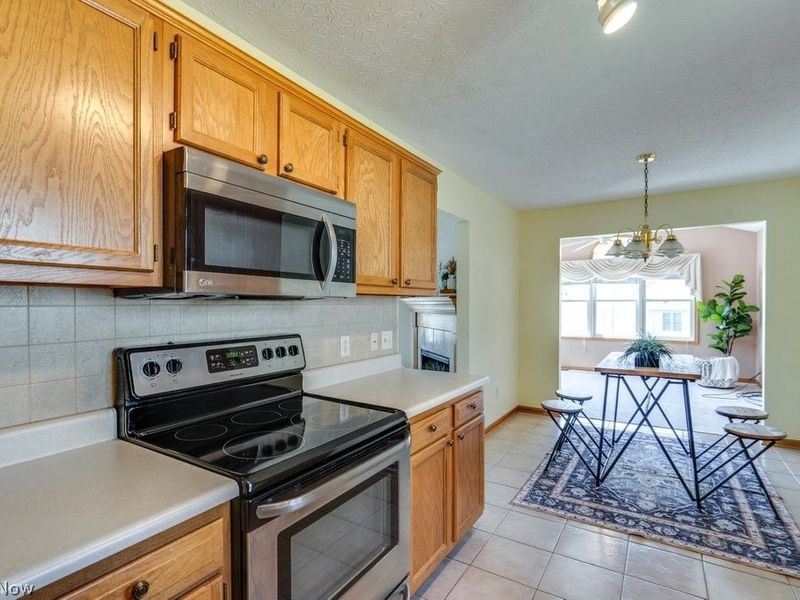 1488 Waters Edge Drive , Akron, OH 44313 Photo 19