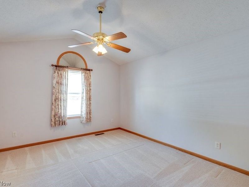 1488 Waters Edge Drive , Akron, OH 44313 Photo 32