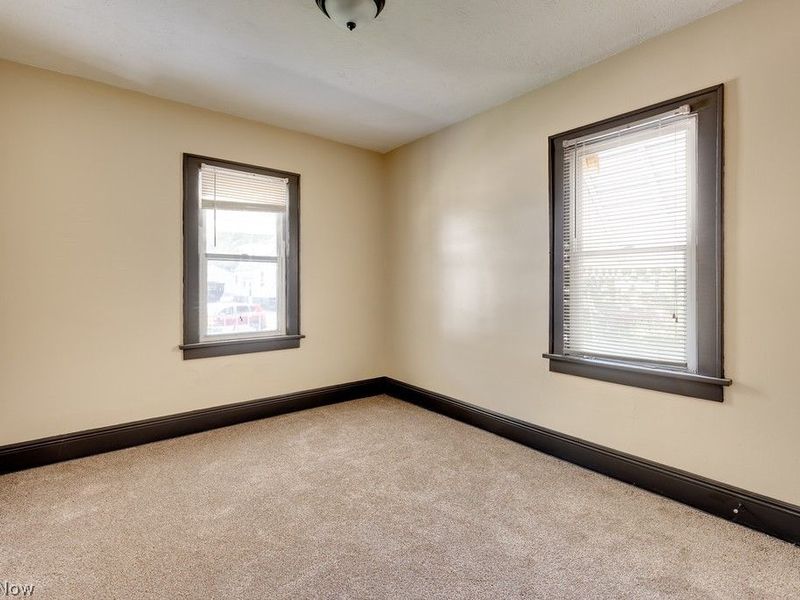 745 Lafollette Street , Akron, OH 44306 Photo 9
