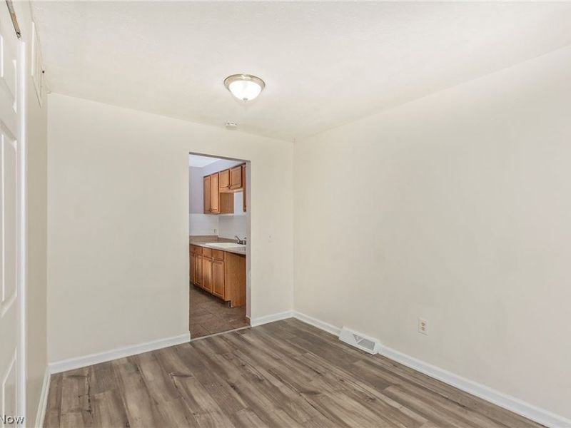 23673 Banbury Circle, Unit 13, Warrensville Heights, OH 44128 Photo 9