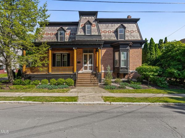 12 Collins Avenue, Troy, NY 12180