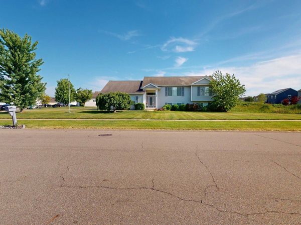 2308 Mary Beth Lane, Hudsonville, MI 49426
