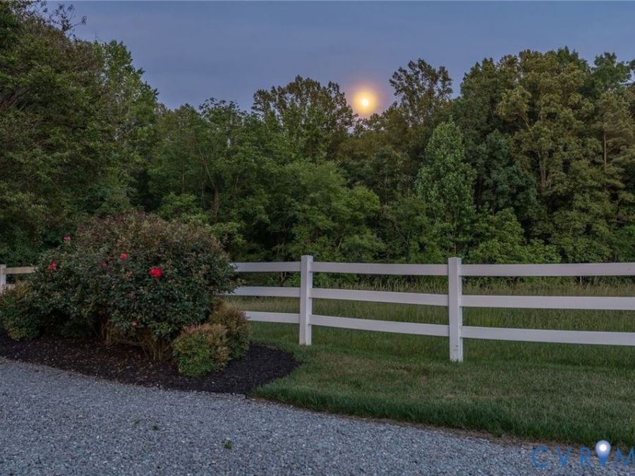 Property Image 95