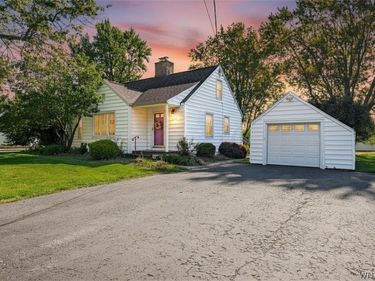 5685 Locust Street Extension , Lockport, NY 14094