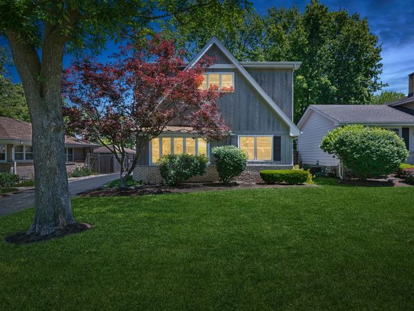 4405 Prospect Avenue, Downers Grove, IL 60515