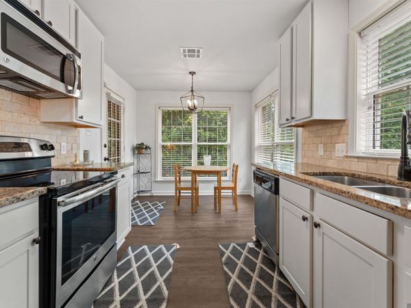 7936 Jefferson Place Blvd, Unit #D, Baton Rouge, LA 70809