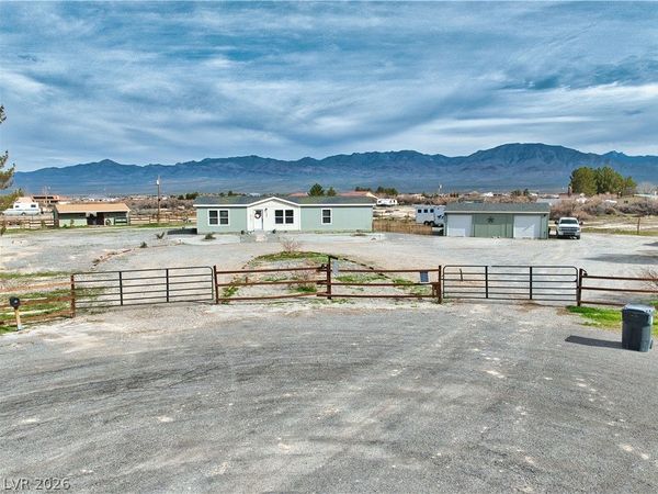 1380 Lanette Circle , Pahrump, NV 89060
