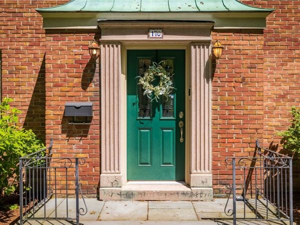 170 Edgemoor Road , Rochester, NY 14618